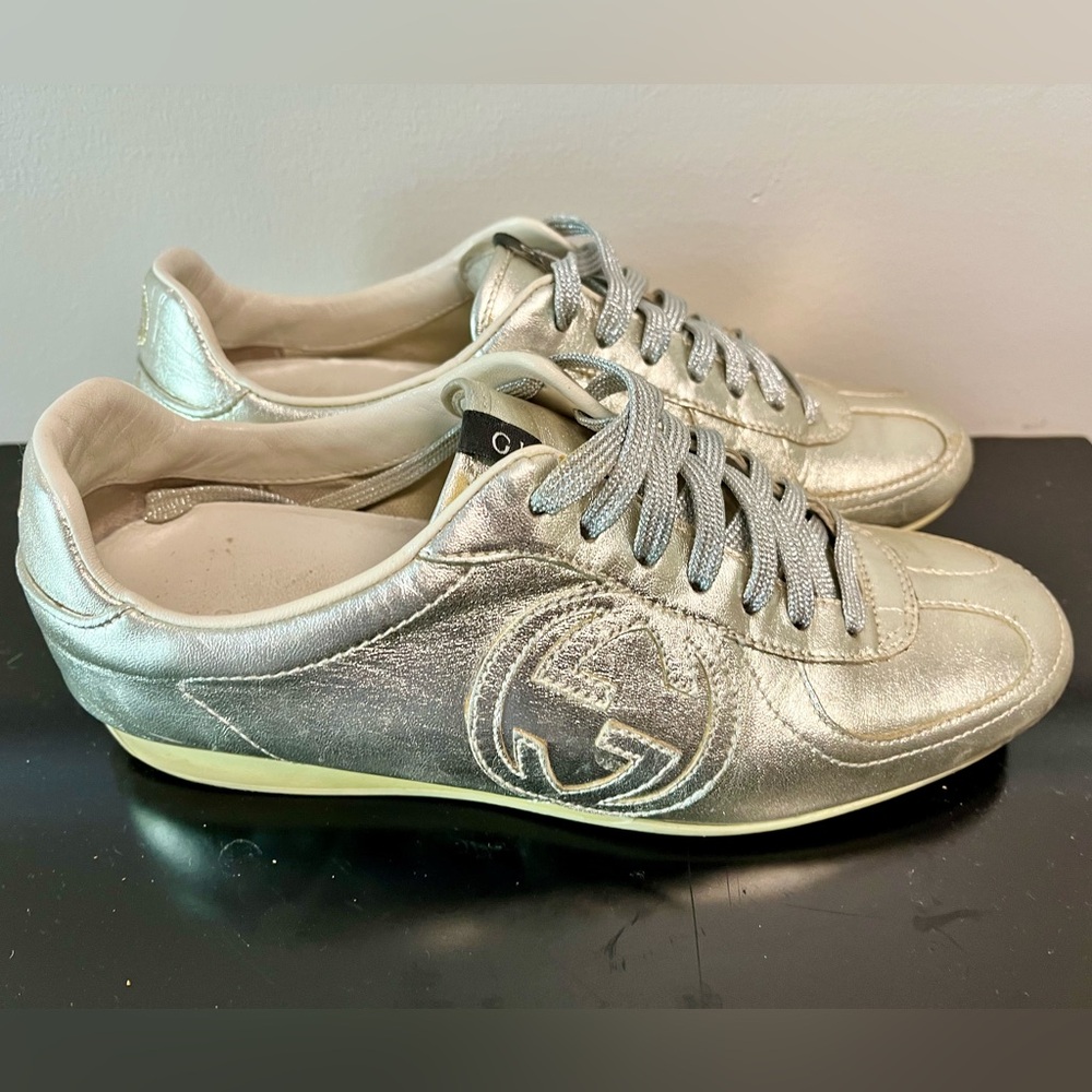 Gucci Metallic Silver sneakers - Size 36